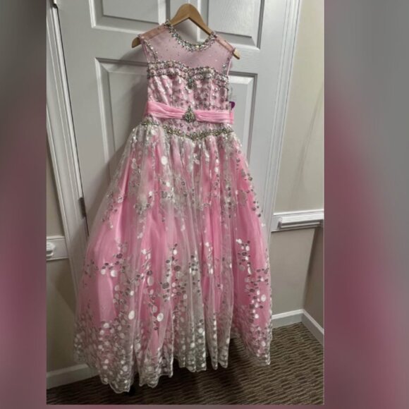 Ritzee Girl’s Ball Gown Princess Pink Size 12 Retail $713 New
